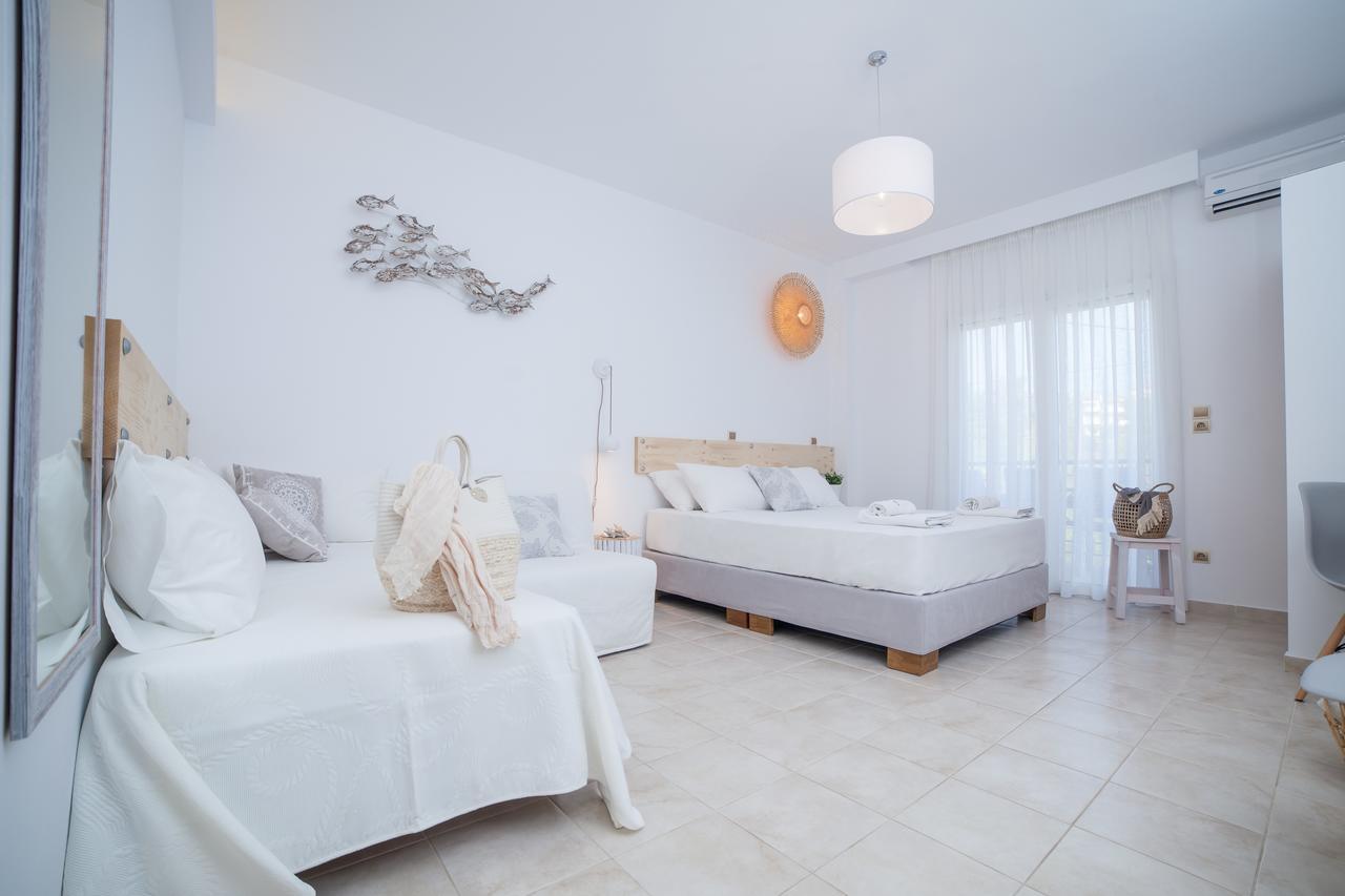 Enpy Aparthotel Finikounta Bagian luar foto