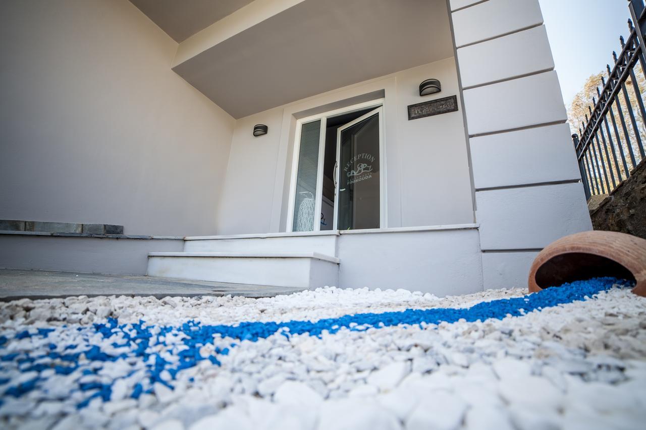 Enpy Aparthotel Finikounta Bagian luar foto